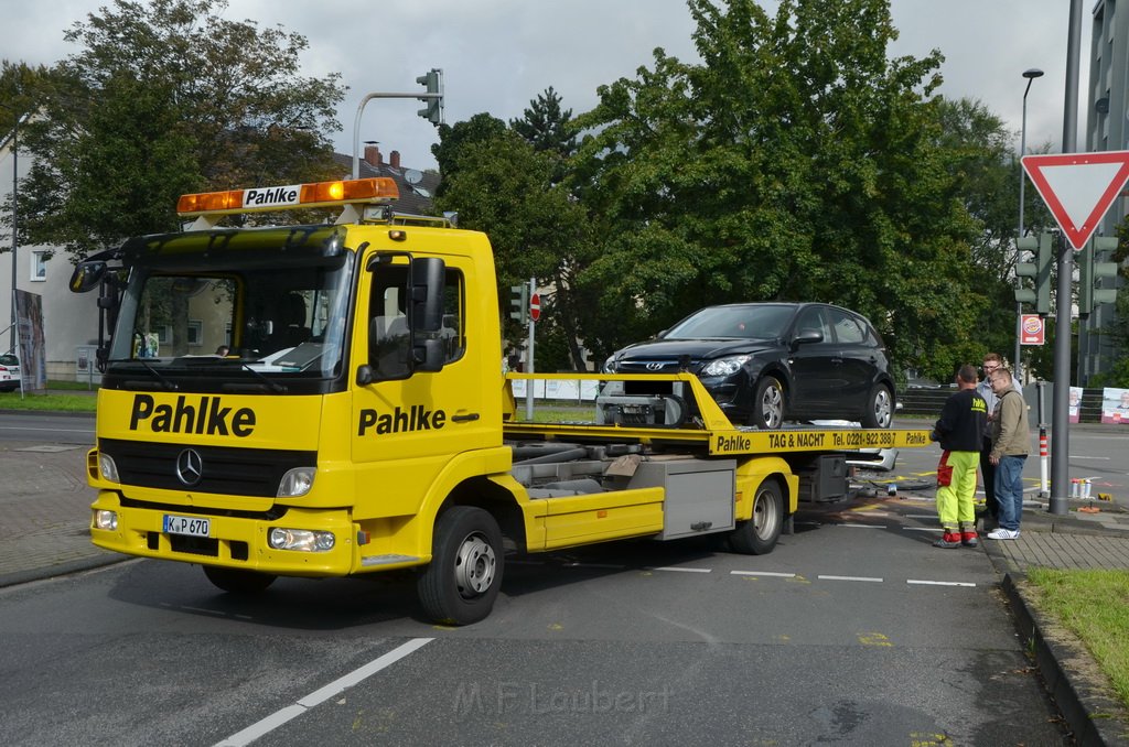 VU Koeln Muelheim Herler Ring Bergisch Gladbacherstr P61.JPG - Miklos Laubert